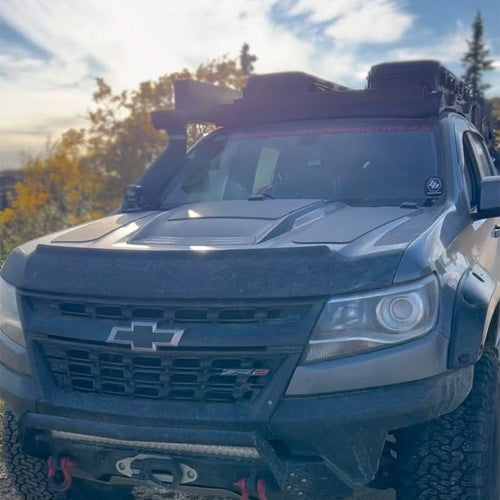 Chevrolet Colorado ZR2 Lensun 85W Hood Flexible Solar Panel